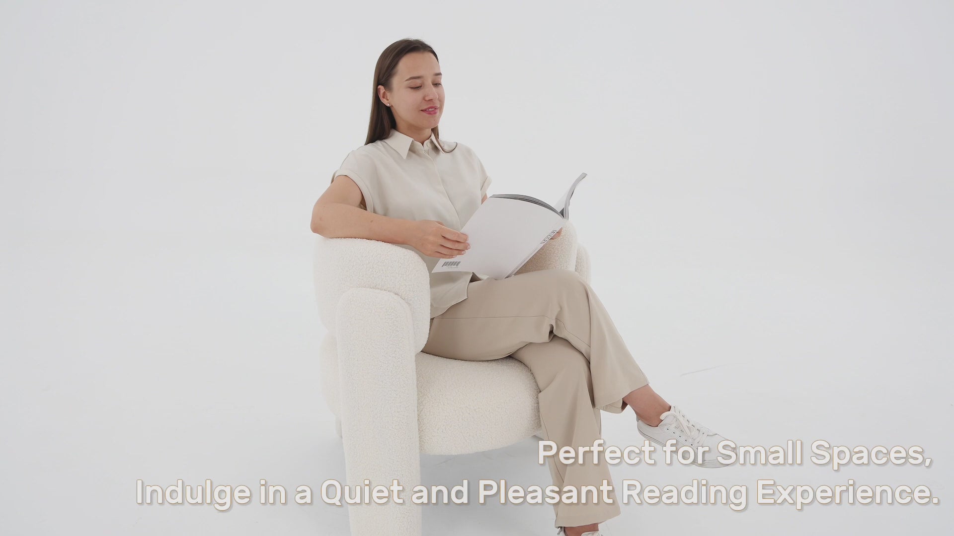 33" Wide Upholstered Modern 3-Legs Barrel Accent Chair